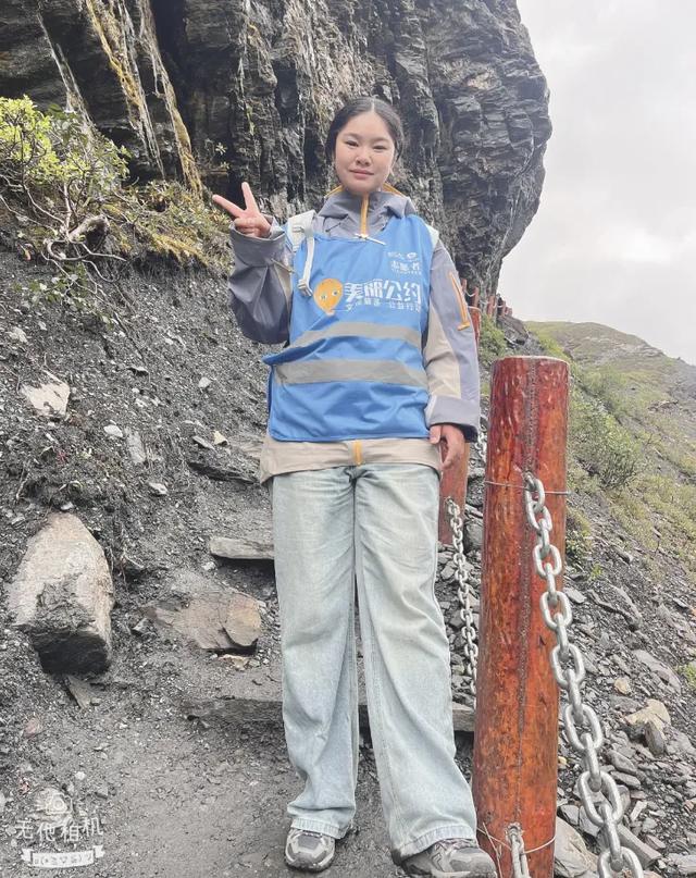 终于在西藏找到了一颗“蓝色心脏”——雨中探访古如拉措