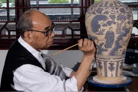 将传统手艺搬上抖音电商，83岁非遗大师用新路子传承千年陶瓷文化图片