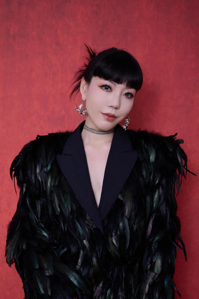 今晚开启！厦门五一广场，周末美食、啤酒、音乐……免费预约→