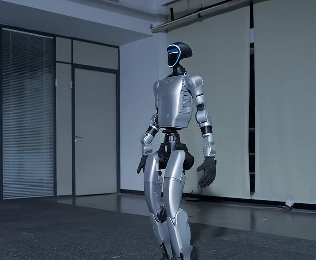 万亿薪酬落地！马斯克押注100万台机器人，扬言让全人类变富？