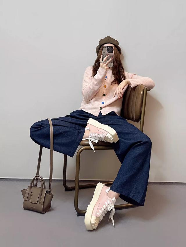 因为有你 我才有了爱笑的眼睛💗