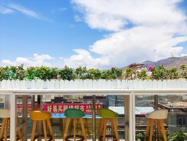 8月，拉萨邀你赴一场治愈之旅