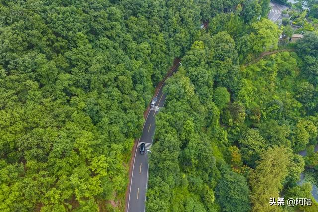 四川省第二大淡水湖原来在凉山彝族自治州,形成于约180万年前