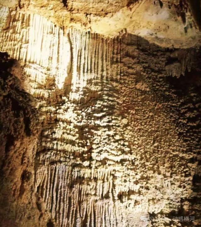 探秘阳城县横河银沙洞：地下深处的珠光宝穴与千年矿道