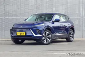 新车 | 售16.99万元起 别克E5磷酸铁锂电池车型上市 最高降价2.9万元图片