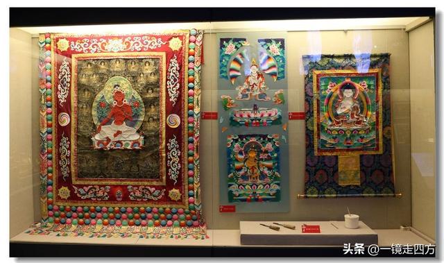 青海省博物馆里的青海非物质文化遗产展