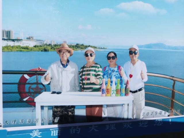 今年夏天云南旅游为什么这么火爆？