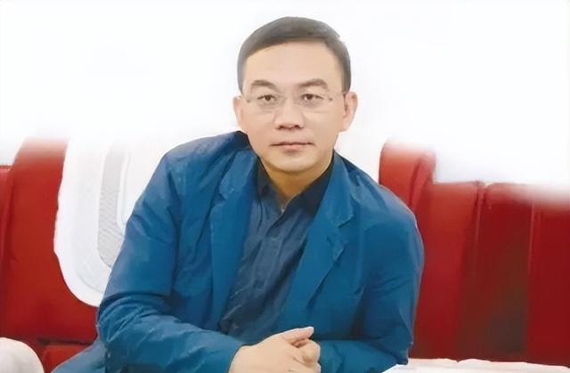 前央视主持人郎永淳，沦为阶下囚，刑满释放后，如今过得怎样