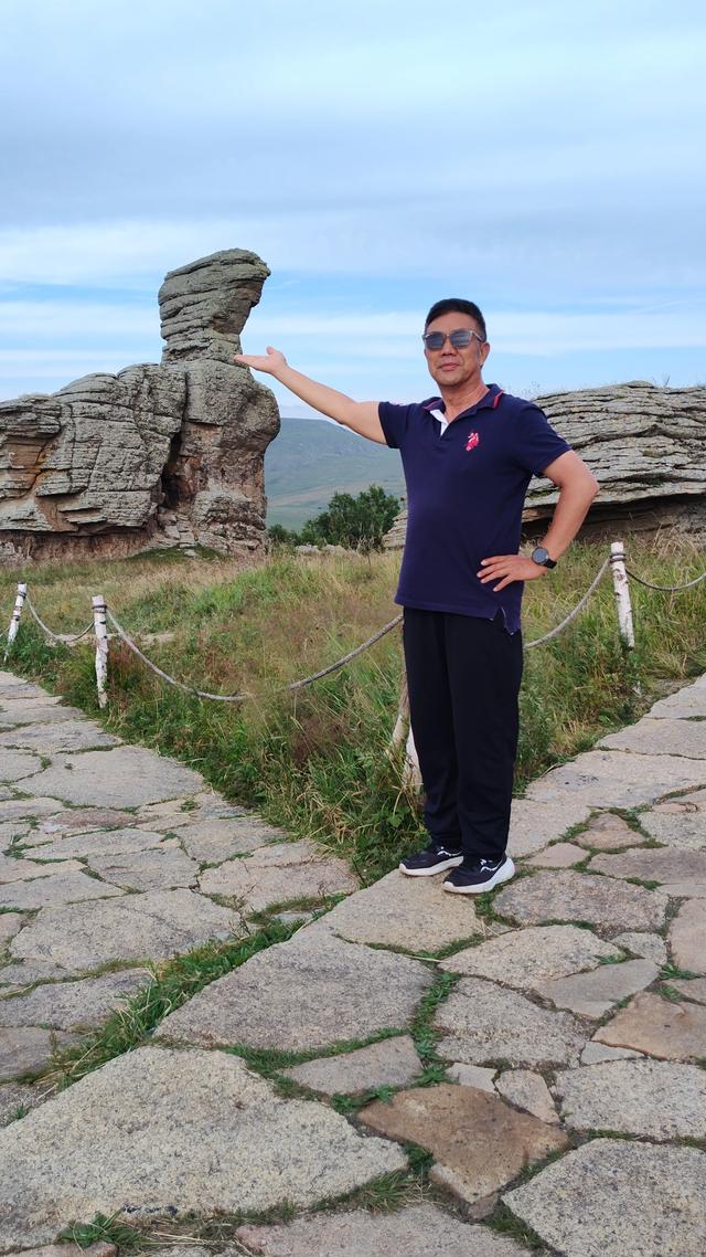 到赤峰必游阿斯哈图石林,那可是克什克腾世界地质公园核心景区
