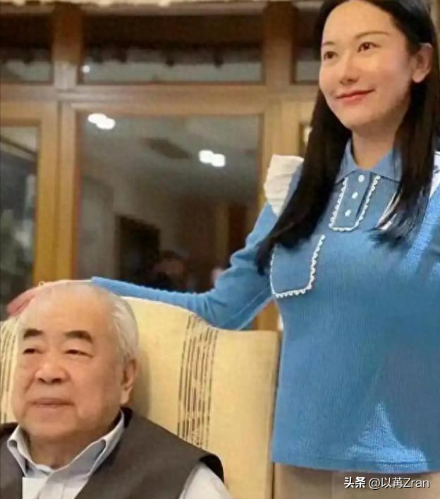 牡丹花下死！这一次"纵欲过度"的范曾，终于尝到了老夫少妻的苦