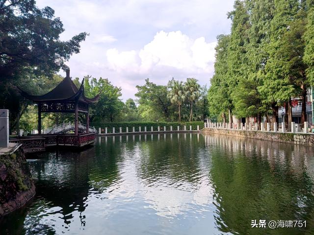 西樵山宝峰寺、白云古寺