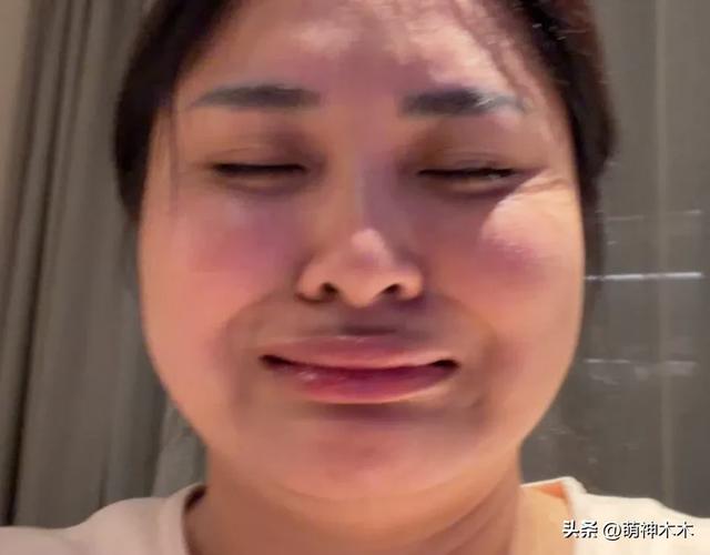 网红版闫学晶！600万粉博主阿爆翻车，发哭照卖惨被网友怼到破防