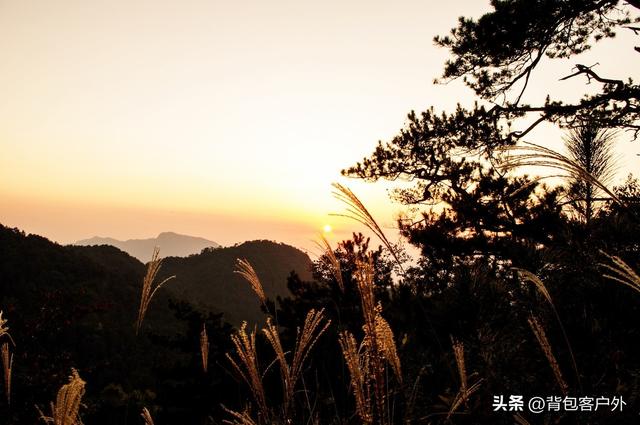 挑战“华东第一虐”3天2晚徒步千八线- 站在江浙之巅，虐并快乐着