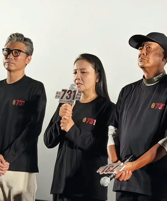 59岁王志文线下活动，发福挺大肚似70岁，皱纹满布被评心脏不太好