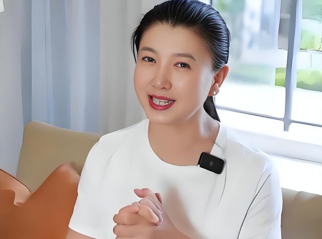 被资本抛弃，或将面临巨额赔款，闫学晶“哭穷”的反噬	，才刚开始