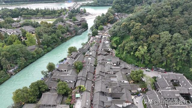 四川头号富裕县级市，人均可支配收入超4万，山水美景远近闻名