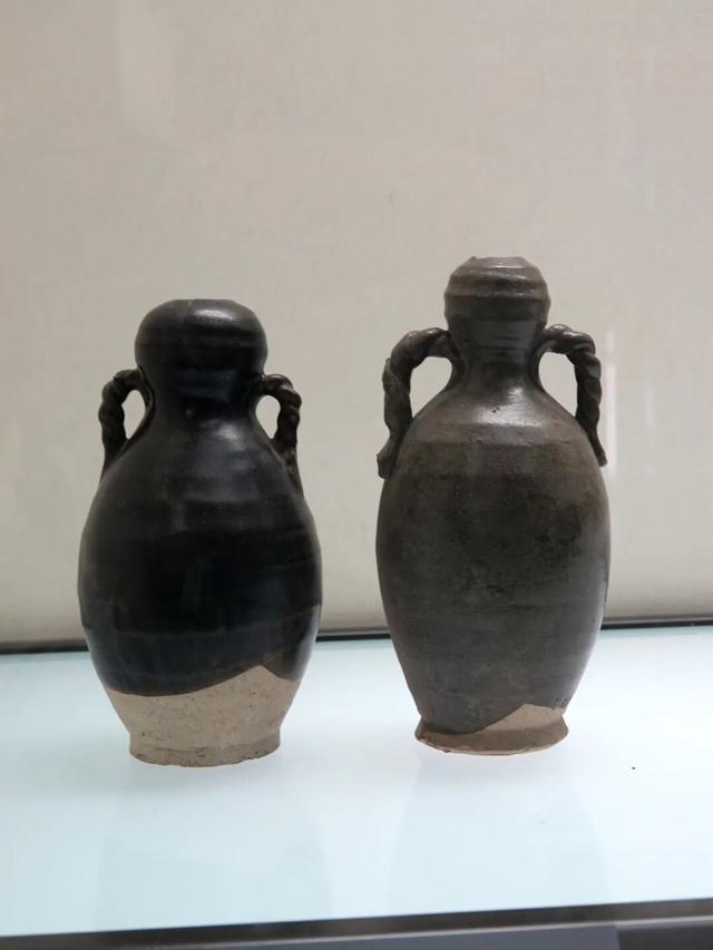 河北磁县，磁州窑博物馆笔记，那些白地黑花的枕头会讲故事