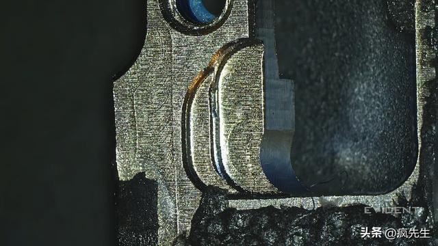 iPhone Air拆解iFixit全揭秘：一文深入看懂轻薄美学背后的工程学