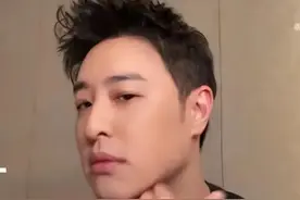潘玮柏暴瘦14斤：我不再是“潘玮厚”了图片