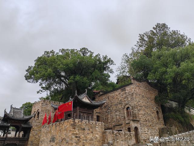 信吗？这是一座“730”天的古城！不是“730”年而是“730”天！