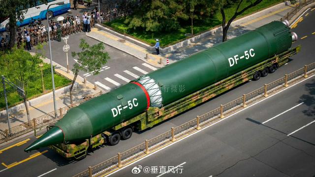 全球唯一！东风-5C稳坐重型洲际导弹头把交椅，俄罗斯已望尘莫及