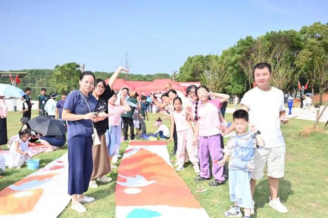图讯 | 南昌军事主题公园10万游客硬核体验引热潮