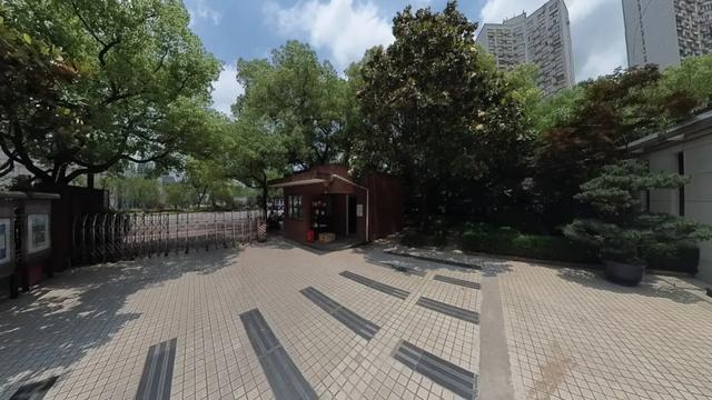 典藏上海，向新而生！上海市城市建设档案馆打开围墙，与市民共享单位附属绿地空间