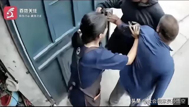 姜洪涛现任妻子照片流出，年轻漂亮，能干本分，俩人有一个继子