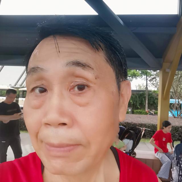 南京新移民：我家就在岸上住