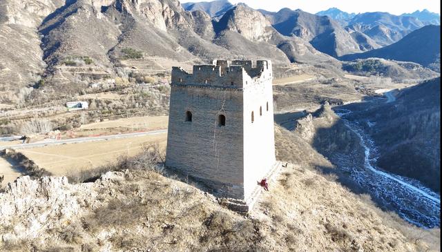 明长城——镇虏楼（长伸地）