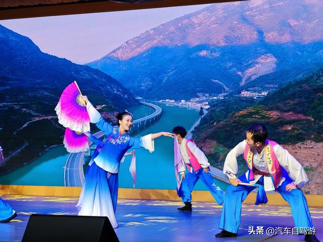 陕籍车友湖北兴山赴文化之约，助力开启“新昭君出塞”新旅程