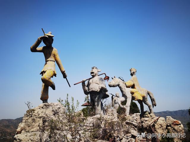 没想到在济南四门塔对面山顶上隐藏着唐僧师徒四人，知道是哪里吗