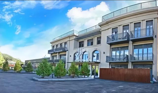 乘着高铁游白山 | 双节同庆 白山市彩色研学3日游