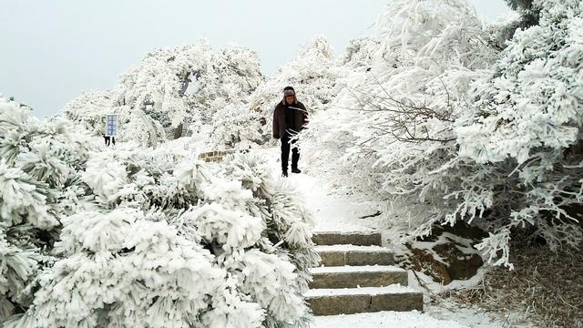 冰雕玉琢 云上仙宫