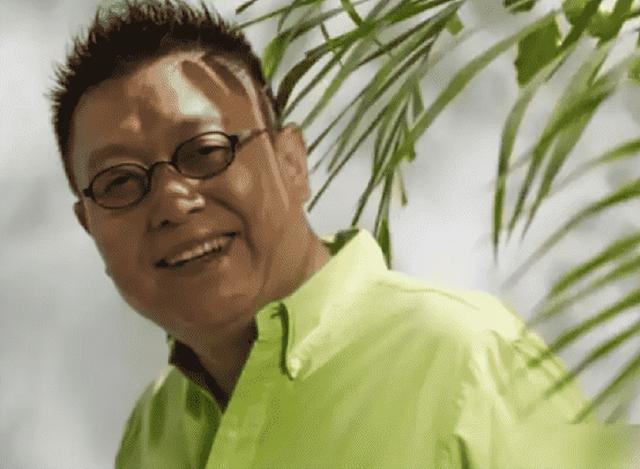 饭喂嘴里都不会吃, 和王为念离婚、艺名被收的小香玉, 终是自讨苦吃