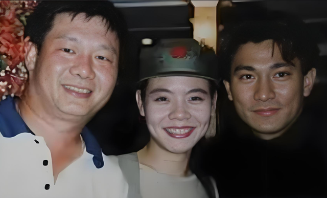 春晚爆红后，她洗完澡从23楼一跃而下，临终时最后喊了声“妈妈”