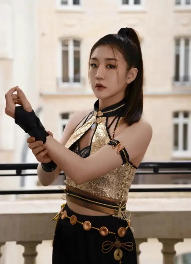 陈梦不打乒乓球后，风格都变了