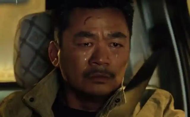 王宝强离婚9年，拿下200亿票房成就！一对子女成为他的“救赎”！