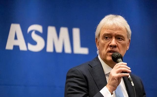 荷兰光刻机靠华稀土，却帮美卡中脖子！忘了40年前被中国精准反制