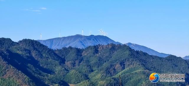 城步兰蓉初冬：山河赴约 雪月藏情