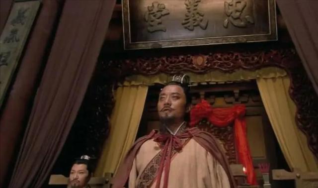 宋江喝下毒酒，才恍然大悟：原来梁山真正的老大，从来都不是自己