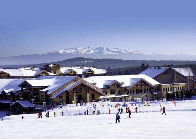 长白山凭什么是Z世代的冰雪游“白月光”？