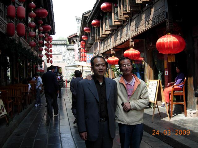 在成都小巧玲珑的锦里遇到个有小巧玲珑心思的小巧玲珑的姑娘
