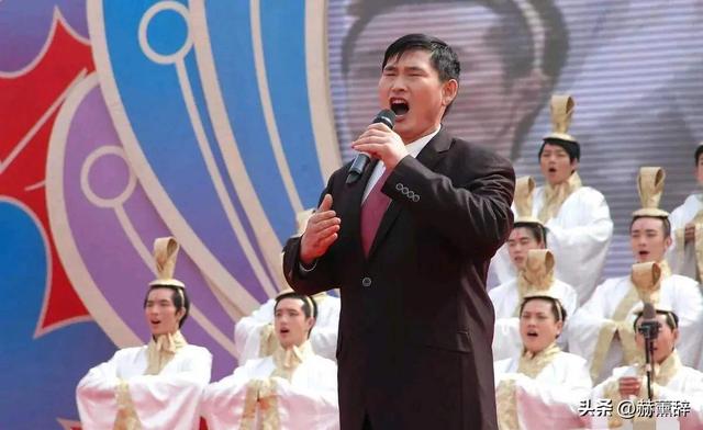 朱小伟做梦也没有想到，离婚四年后，前妻陈亚男没能活成真实自己