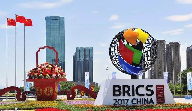 刚被157国承认，巴勒斯坦就给中国出了个难题，中方的回应很高明