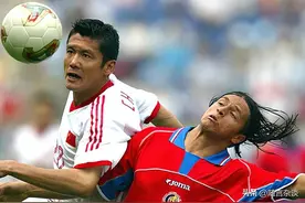 1995国足集结情况及新人名录(5)：中国足球传奇前锋——杨晨图片