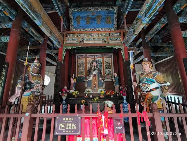 参观勉县武侯祠