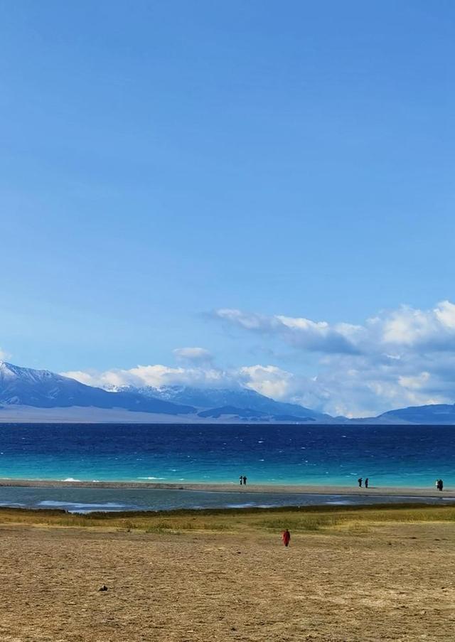 游新疆净海赛里木湖