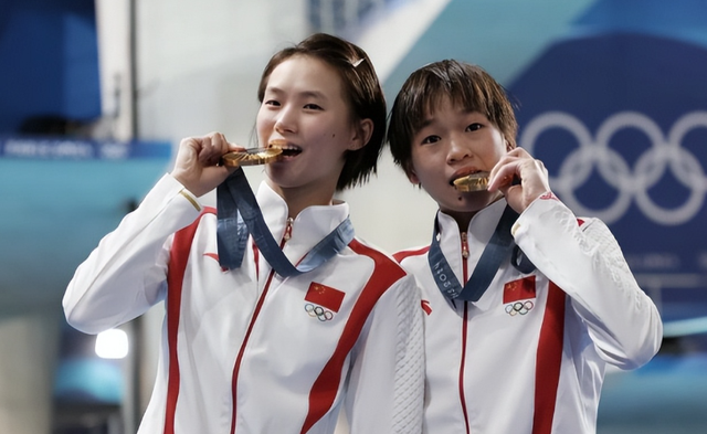 决赛前夕被威胁，陈芋汐不再隐瞒	，含泪曝光与全红婵“真实关系	”