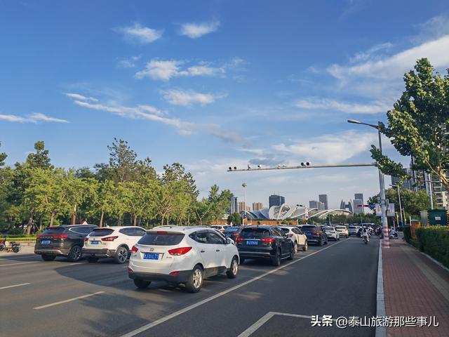 泰安：泰山下这个城市公园，耗资4700万元打造，藏着4处惊艳风景